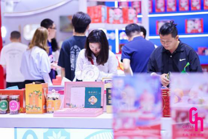 启幕 2025深圳礼品家居展开展CQ9电子游戏网站礼业旗舰盛会(图4)