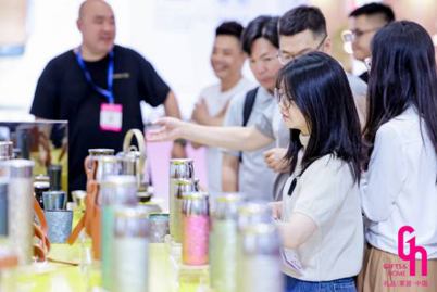 启幕 2025深圳礼品家居展开展CQ9电子游戏网站礼业旗舰盛会(图5)
