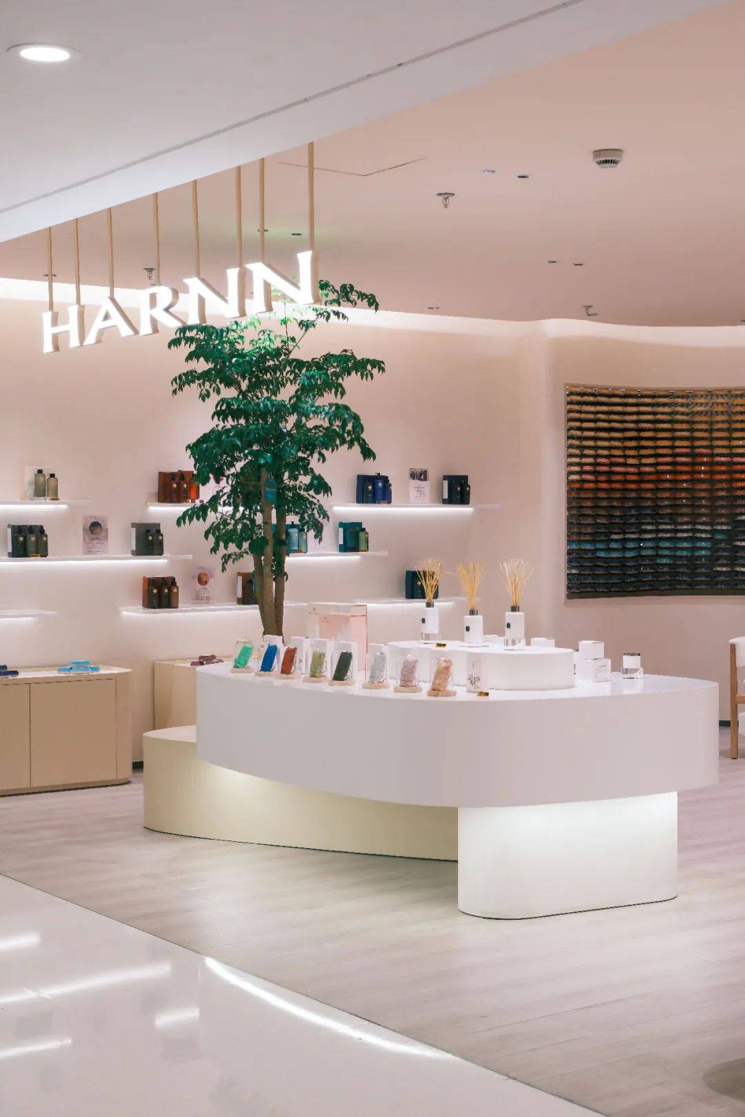 泰国HARNN打造中国线下零售新物种CQ9电子平台网站“SPA+零售”(图11)